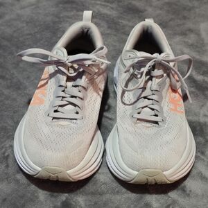 HOKA BONDI 8 (Size 5.5B)